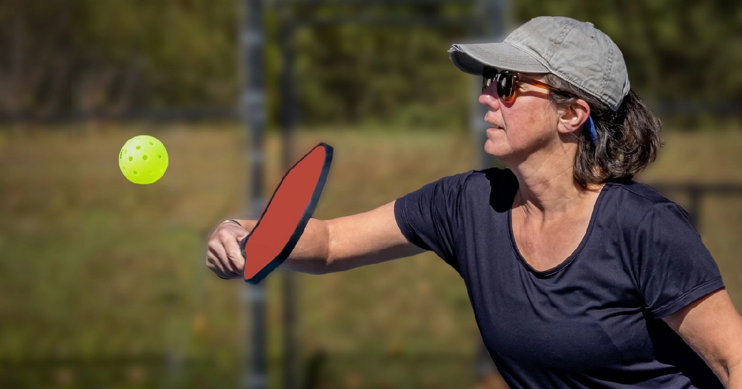Kỹ thuật đánh backhand trong Pickleball